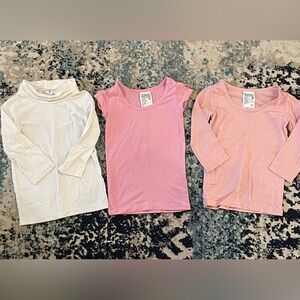 Uniqlo Baby Pink Long sleeve, short sleeve and White Turtleneck set Sz. 12-18mo